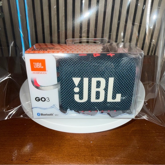 WOW NEW 🔥 JBL HARMAN GO 3 Portable Bluetooth V5.1 Speaker colors Blues Orange - Picture 3 of 8